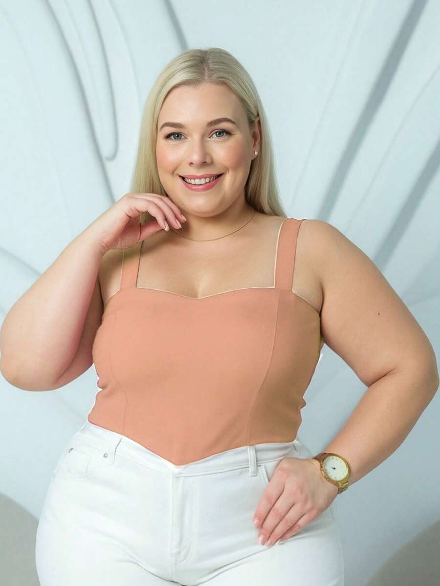 PLUS SIZE BENGALINE CROPPED TOP WITH STRAP AND POINT DETAIL - 卡布奇諾米色 - 查看 1