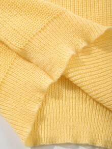 轻盈保暖针织套头毛衣，宽松版型，聚酯纤维面料，休闲学院风，男女皆宜，长袖，落肩设计，简约圆领，适合秋冬季穿着。 - 鵝黃色 - 查看 8