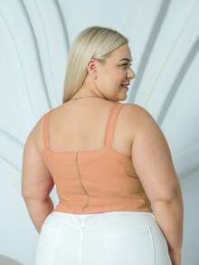 PLUS SIZE BENGALINE CROPPED TOP WITH STRAP AND POINT DETAIL - 卡布奇諾米色 - 查看 2