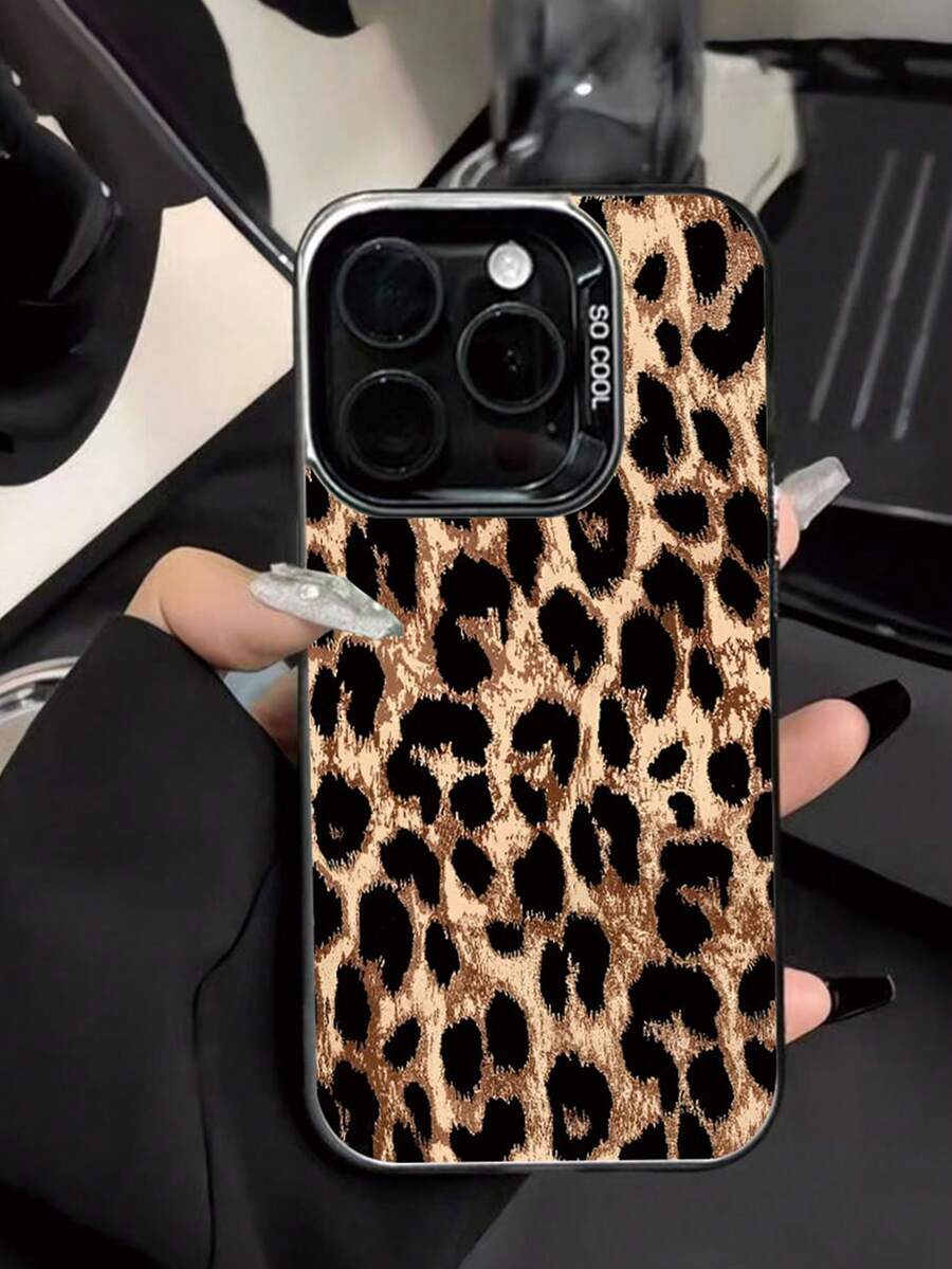 Cheetah, Leopard Print 1pc Fashionable Leopard Print Phone Case, Minimalist Design New Hot-Selling Delicate Apple Phone Protective Cover, A Simple And Unique Fashion Accessory For Men And Women, Compatible With Apple 16 15 14 13 12 11 Plus Pro Max. This Is The Best Gift For Friends, Family And Colleagues.