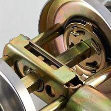 缎面不锈钢可锁入户门把手 - 标准球形设计，适用于室内外，带隐私功能