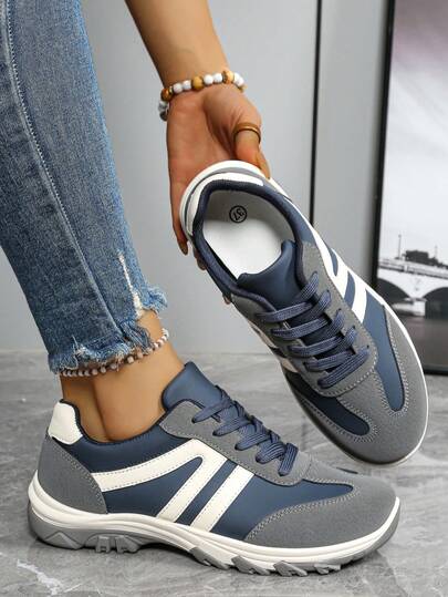 Damen Lässig Sneaker, einfarbige lässige preppy College Party Sport Pendler PU Leder Schnürung Lässig College Stil Büro College Festival Hochzeit Party Ganzjährig Komfortable Dicksohle Lässig Minimalistisch Pendler Flats