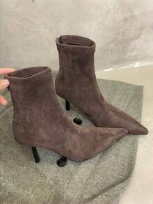 Fall/Winter 2025 New Arrival French Style Pointed Toe Thin Heel Slim Fit Ankle Boots, Minimalist Design For Commuting, Women,Kitten Heels