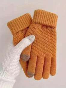 1 双针织触屏手套 - 采用涤纶针织面料，弹性袖口设计，是秋冬季骑行和徒步的理想之选 - 建议手洗 - 彩色 - 查看 5