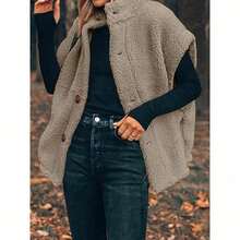 Fisoew Women's Warm Fuzzy Fleece Sherpa Vest Jacket – Petite-Friendly & Figure-Flattering Oversized Fit, Cozy Button Down Sleeveless Outerwear With Pockets For Daily Wear, Travel, Outdoor & Layering, Fall Winter Wardrobe Essential, Christmas Gift & New Year Gift - 焦糖 - 查看 5