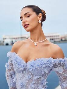 Faeriesty 优雅美人鱼晚礼服，露肩薄纱长袖设计，上身饰以精致花卉串珠和刺绣，鱼尾裙摆点缀着柔美花卉图案，适合婚礼、舞会、盛大晚宴及高端晚宴等正式场合。 - 淺藍色 - 查看 11