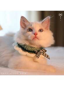 可爱的宠物围兜，配有钩针花边和迷人的领结 - 适合日常使用和节日场合