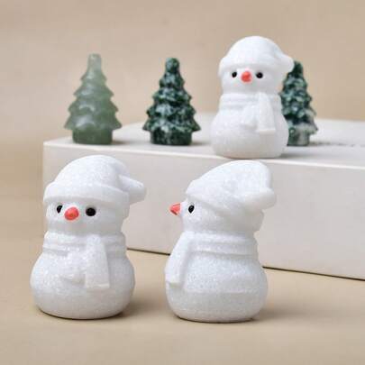 CUPIDCRYSTAL Natural Crystal Carved Snowman And Squirrel Is The Perfect Christmas Crystal Gift. It Is Suitable As A Meditation Stone Decoration For Home Decoration. It Comes From The Brand CUPIDCRYSTAL And Is Healing Crystal. It Is A Wizard Altar Gift Made Of Crystal And Stone.