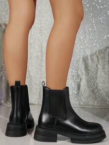 女士切尔西踝靴，厚底修身款，2025年春秋新款短靴