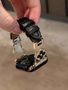 New Plum Blossom Leather Strap Compatible With 38/40/41/42/44/45/46/49mm Compatible With Apple Watch Strap Ultra/S10/9/8/7/6/5/4/3/2/1