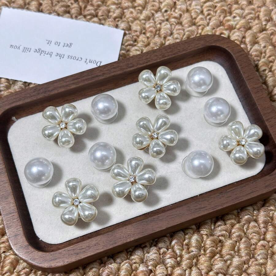 12Pcs DIY Detachable Fashionable & Elegant Faux Pearl Flower Shoe Charms, Multipurpose Decorative Buttons Suitable For Beach Sandals, Flats, Sneakers, Shoelaces, Gift For Holidays