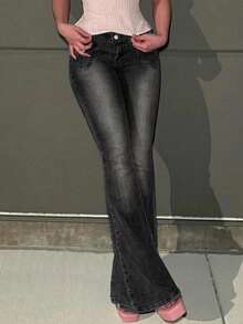 بنطلون جينز ذو خصر منخفض للغاية وواسع من أسفل - تفاصيل جيوب زخرفية وتصميم رافع للمؤخرة للموضة Y2K - الأسود - مشاهدة 5