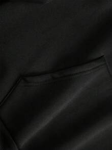 Sudadera con capucha de forro polar estampada de moda para hombres de otoño e invierno, con patrones impresos tanto en el frente como en la espalda, sudadera casual | Sudadera con capucha de moda para hombres | Diseño de capucha con cordón, sudadera diaria, ropa de invierno, diseño de impresión en la espalda, material cálido, chaqueta forrada de felpa, suéter casual, suéter, moda masculina - Negro - Ver 2