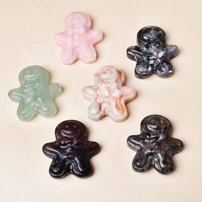 CUPIDCRYSTAL Natural Crystal Carved Gingerbread Figurine This Is An Ideal Christmas Crystal Gift For Children. It Is Suitable As A Meditation Stone Decoration For Home. It Comes From The Brand "CUPIDCRYSTAL" And Is Healing Crystal.