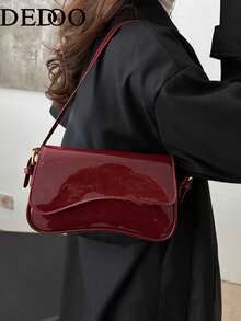 Nuova borsa da donna spagnola da attraverso la frontiera, borsa a tracolla pieghevole, borsa da pendolare alla moda, semplice, da portare sotto braccio, borsa in pelle brevettata (escluso il sacchetto regalo)