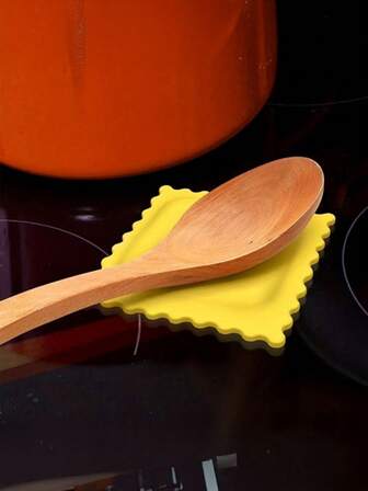 Cute Cartoon Biscuit-Shaped Silicone Spoon Rest - Heat Resistant & Anti-Scald Kitchen Mat For Soup Spoons, Ideal For Home & Restaurant Use Silicone Spoon For Cooking Kitchen Spoons For Cooking