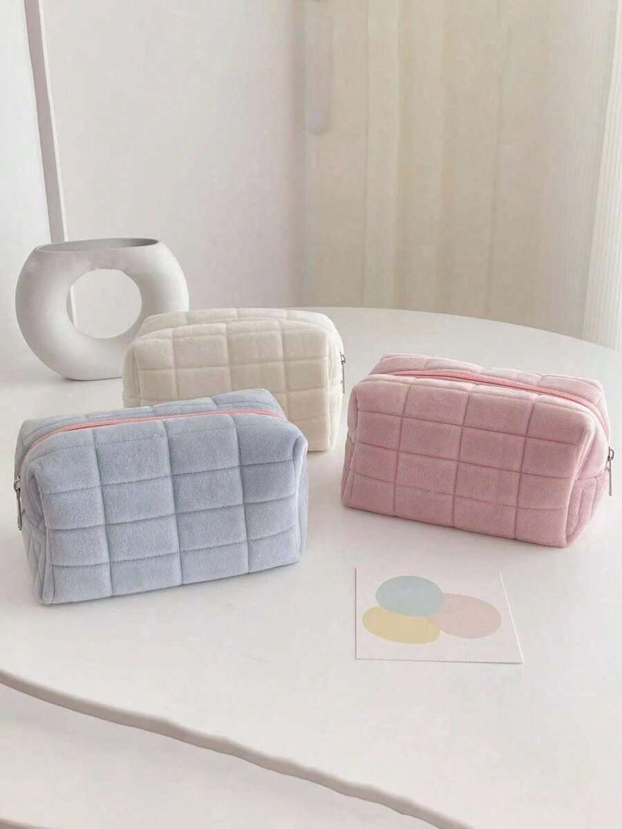 1个白色花卉格纹绗缝化妆包，休闲优雅风格，便携多功能，大容量收纳空间，可装手提包、口红、卫生巾、硬币、钥匙、耳机、数据线、充电器、耳机等，可爱洗漱用品收纳包 - 彩色 - 查看 1