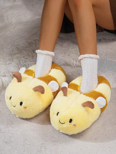 Ultra-Soft Women's Cute Gray Shark Shape Funny 3D Animal Shape Slippers, Anti-Skid Slip-On Cozy Women Shoes For Autumn &Winter House Use, A Christmas Gift For Friend/Daughter/Mom,Maximum Wearable Foot Length 9.8in, Suitable For Sizes US6.0-8.5, EUR36-40