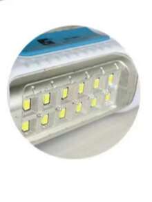 Linterna de mano recargable portátil de alta potencia LI091 linterna de mano recargable portátil alta potencia modelo LI091 batería recargable puerto USB múltiples modos de iluminación enfoque regulable resistente al agua y golpes ideal para camping pesca reparaciones y emergencias diseño práctico y duradero con buen rendimiento lumínico - Azul y blanco - Ver 2