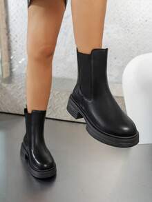 女士切尔西踝靴，厚底修身款，2025年春秋新款短靴
