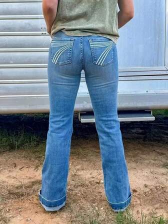 Jeans acampanados con bolsillo bordado en la espalda, elásticos, para todas las estaciones, para mujer