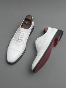 Sapatos Sociais Masculinos de Estilo Britânico Retrô com Cadarço Brilhante, Sapatos de Couro Vintage Casuais, Adequados para Casamento, Uso no Escritório