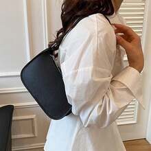 Bolso de hombro de PU para mujer con cremallera, elegante diseño de textura de superficie de color sólido, bolso informal para axilas - Negro - Ver 2