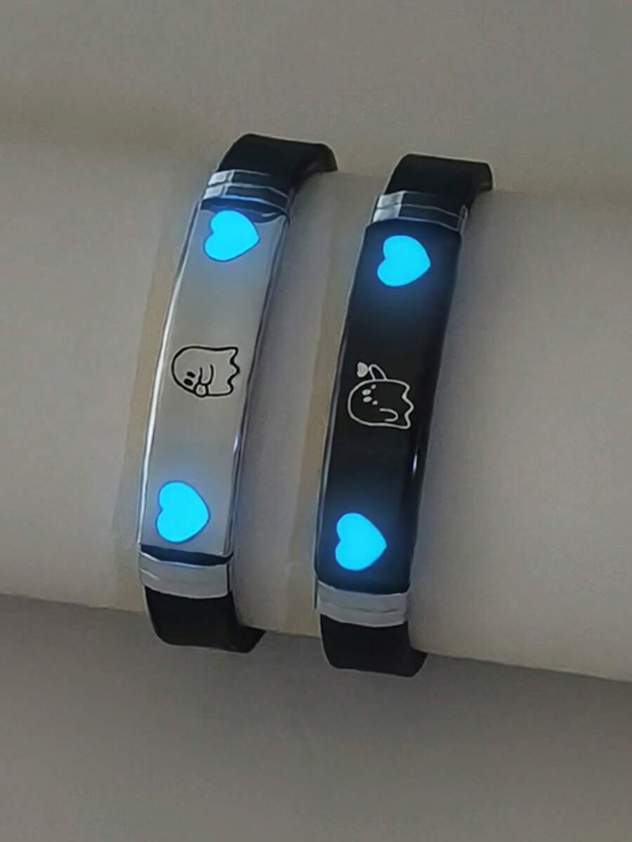 2pcs/Set Luminous Couple/Friendship Silicone Bracelet Set With Glow-In-The-Dark Double Heart & Finger Heart Pattern, Casual Accessory Suitable For Daily Wear And Holiday Gift
