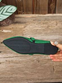 新款秋季女士套脚鞋，绒面尖头套脚百搭工作乐福鞋 - 墨綠色 - 查看 11