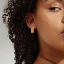 1 par de pendientes de acero inoxidable con forma de lágrima para mujeres, con colgante geométrico bañado en oro de 18k, incrustado con circonita brillante, de estilo bohemio, adecuado para uso diario, regalo de Navidad, regalo de cumpleaños