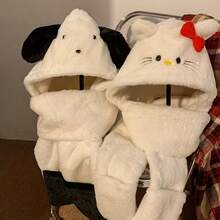 Sanrio Saneio ha autorizado el conjunto de 3 piezas de Guantes KT, Gorro y Bufanda Hello Kitty, que incluye un gorro esponjoso, un cuello cálido de invierno y guantes cálidos de invierno, un conjunto de bufanda de invierno de 3 en 1 para mujer. Artículo cálido y lindo con un gorro conectado. Regalo perfecto de Halloween para amigos y mejores amigas, regalo de Navidad, Año Nuevo y cumpleaños.