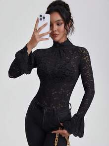 Blusa sexy de mujer con cuello alto de encaje y manga larga con abertura