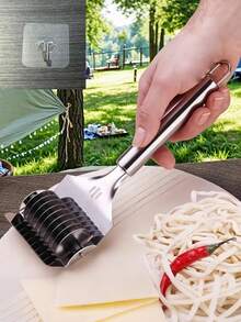 Cortador y rebanador manual de pasta de acero inoxidable, herramienta de cocina colgante para un almacenamiento fácil, herramienta para hacer pasta para espaguetis, láminas de lasaña, empanadillas, rollitos de primavera - Utensilio de cocina fácil de limpiar