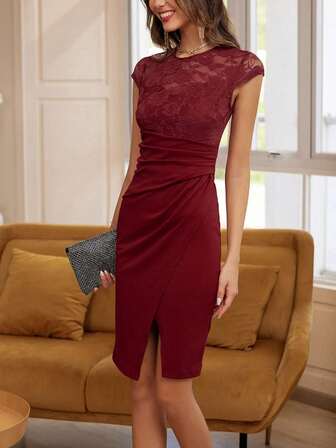Women's Elegant Lace Patchwork Ruched Waist Cocktail Party Dress With Slit Hem