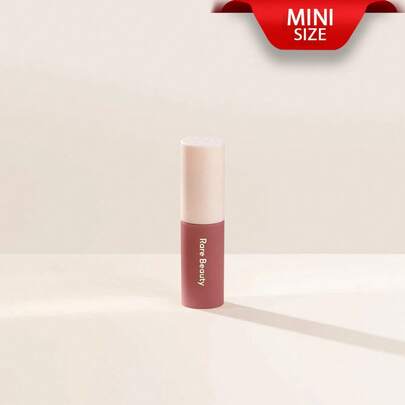 Rare Beauty Matte Lip Cream 唇膏迷你装 0.96ml，轻盈透气的唇膏，以浓郁色彩和滋养保湿包裹双唇