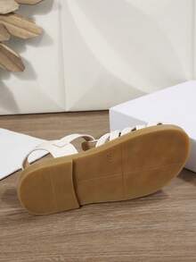 儿童时尚户外凉鞋夏季方头平底鞋系带凉鞋新款女童鞋时尚沙滩拖鞋