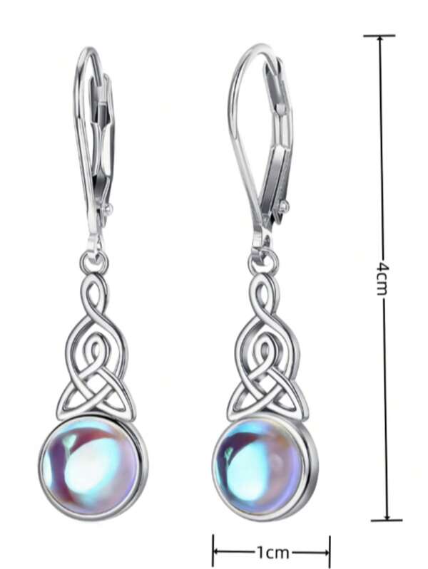 زوج من الأقراط على الطراز القديم مع عناصر قمرية متدلية، مصممة للنساء، مناسبة للأعراس والحفلات