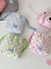 1pc Cute Plaid Cherry Pattern Quilted Camera Bag, CCD Storage Bag, Camera Case, Soft Material, Anti-Drop And Dust-Proof, Compact And Portable, Suitable For Mirrorless Cameras, Minimalist And Portable, Anti-Drop And Scratch-Resistant, Multi-Purpose For Outdoor Use, Camera Accessory Travel Essential, Cruise Essential, Dorm Essential, Birthday Gift, Bridesmaid Gift, Mother's Gift, Teacher's Gift, Valentine's Gift - Multicolor - View 3