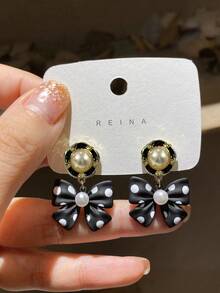 1 Pair Fashionable Bow & Flower Design Earrings For Women - Black - View 3