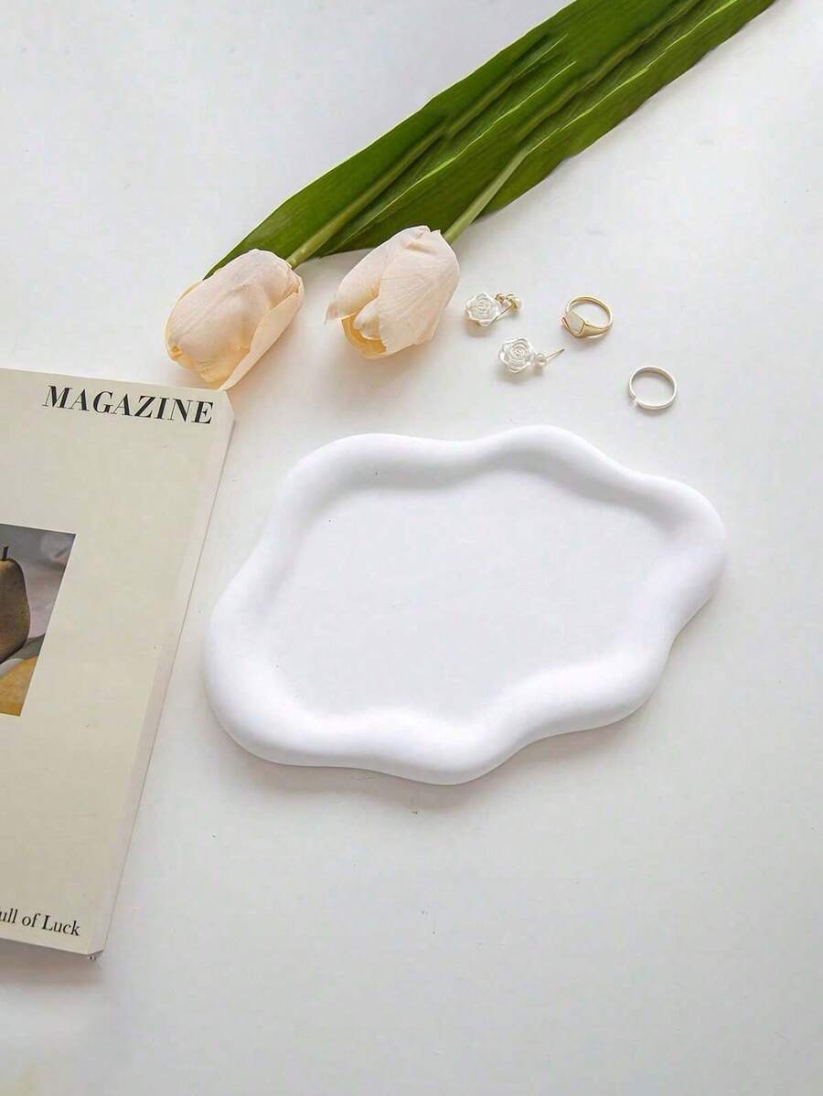 Ins Style Irregular Cloud Storage Plate Desktop Storage Plate Silicone Mold Plaster UV Glue Cement Plate Making Drop Molding Mold Household Decoration Ornament Making Silicone Mold - Multicolor - View 1