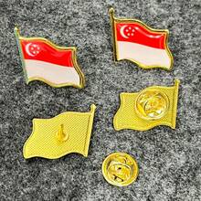 2pcs Elegant Gold-Tone Brooch Pins, Clothing & Accessory Pins, Perfect For Events, Festivals, Home Decor, Suitable For Apparel, Bags, Hats, Ideal Accessory For Various Occasions