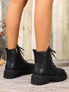 Botas femininas estilo britânico retrô, novas botas de cano curto com sola grossa, adequadas para primavera e outono, 2025 - Preto - Ver 3