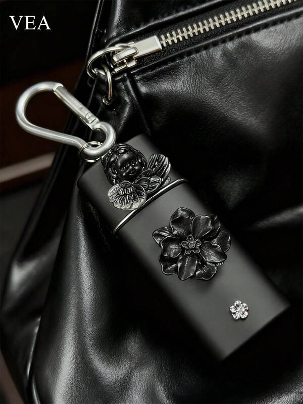 1pc Mini Metal Ashtray|Original 3D Angel & Flower Designs|Portable Small Ashtray|Outdoor Portable Pocket Ashtray|Car Ashtray Creative Car Smoking Accessories| Durable, Portable, Preferred As A Gift