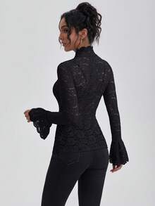 Blusa sexy de mujer con cuello alto de encaje y manga larga con abertura