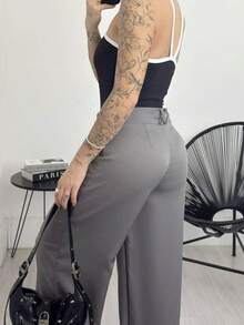 Calça Pantalona Feminina Alfataria com Botão e Ziper Wide Leg - Cinza pedra - Visão 5