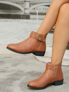 بوت قصيرة جلد بني عتيق، بوت تشيلسي للنساء ذات سحاب جانبي وكعب منخفض، بوت كاحل مريحة وملائمة، بطراز بريطاني