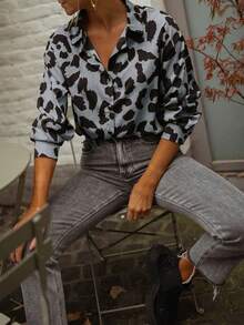 Áo kiểu nữ tay dài dáng rộng, họa tiết da báo, hàng mới về mùa xuân/hè, thích hợp cho công sở và du lịch. - Xám - Xem 2