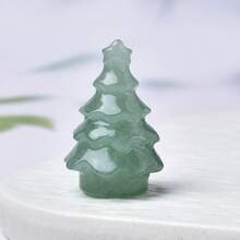 Natural Crystal Carved Snowman And Squirrel Is The Perfect Christmas Crystal Gift. It Is Suitable As A Meditation Stone Decoration For Home Decoration. It Comes From The Brand CUPIDCRYSTAL And Is Healing Crystal. It Is A Wizard Altar Gift Made Of Crystal And Stone.