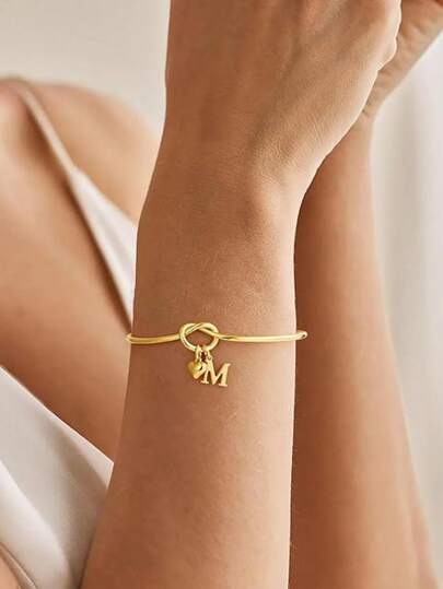 Tsnamer 1 klassisches Herz-förmiges Buchstaben-Armband als Geschenk für Brautjungfern / Hochzeitsgeschenk, exquisites Knoten-Buchstaben A-Z Initialen-Armband, personalisierter Schmuck für Frauen