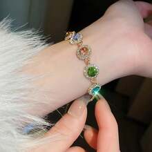 Sparkling Round Colored Rhinestone-Inlaid Bracelet - Women's Zinc Alloy Jewelry, Elegant Luxury StyleWoimen's Daily Ware GiftsDaily Ware Best Gift For Friends And Family - 金色 - 查看 3